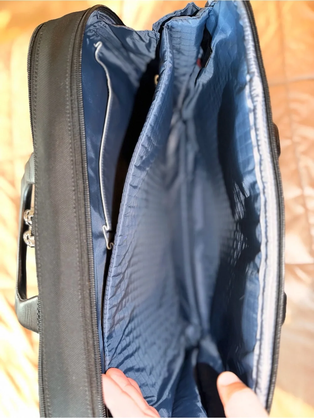 Tumi Arrive Black Men's Laptop Briefcase with Front Zipper Pockets